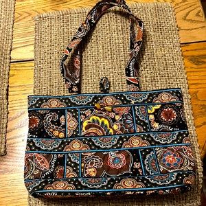 Gently used Vera Bradley purse.